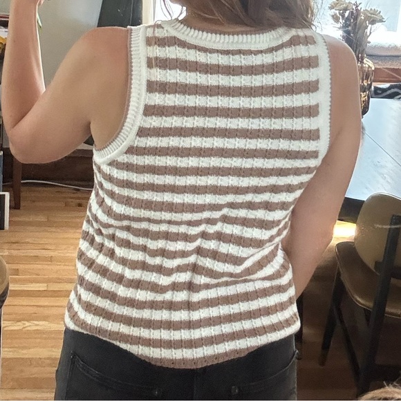 Halogen White and Tan Ribbed Sleeveless Tank Top - Picture 2 of 6
